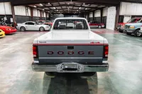 1992-Dodge-Dakota-Bright White Silver Metallic-597743-36.jpg